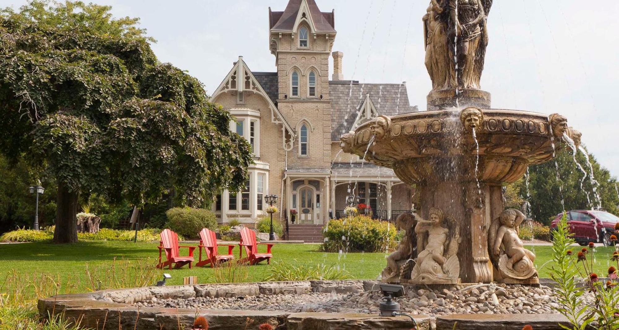 Elm Hurst Inn & Spa Ingersoll Extérieur photo